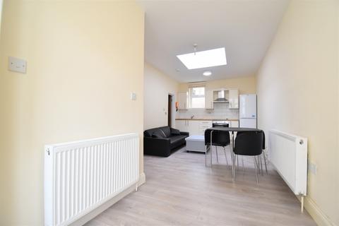 1 bedroom flat to rent, Forster Rd,  London, N17