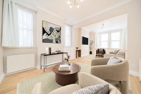 3 bedroom house to rent, Kingsley Avenue, London W13