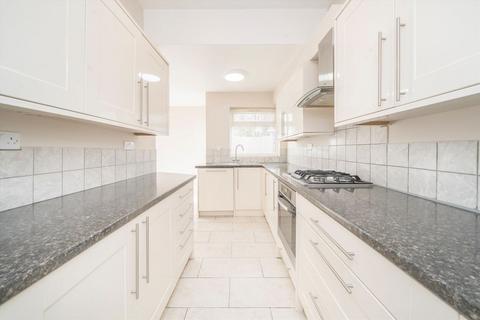 3 bedroom house to rent, Kingsley Avenue, London W13