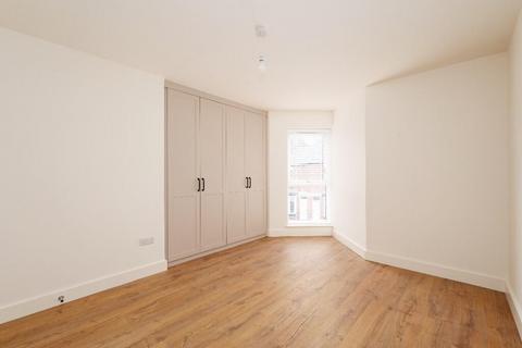 undefined, Apartment 2, 60 Little London Road