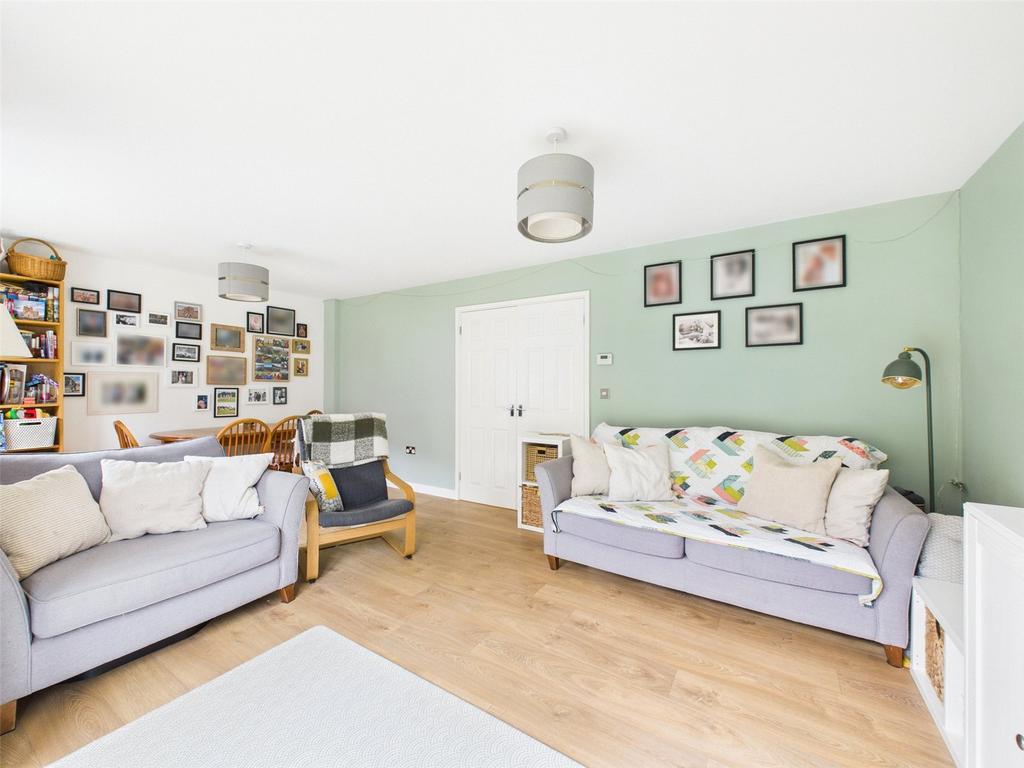 Living/Dining Room