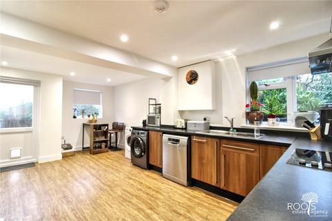 3 bedroom semi-detached house for sale, Tile Barn Row, Newbury RG20