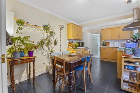 undefined, Hinton Road, Herne Hill, SE24