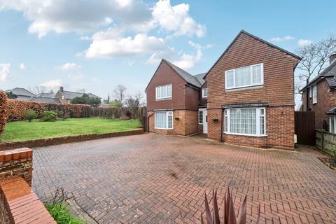 undefined, Queen Eleanors Road, Guildford, GU2