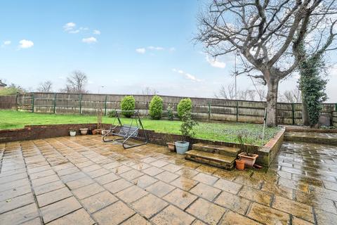 undefined, Queen Eleanors Road, Guildford, GU2