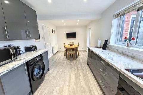 4 bedroom detached house for sale, Heather Lea Lane, Prudhoe