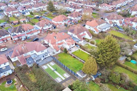 4 bedroom semi-detached house for sale, Paxford Road, Wembley, HA0