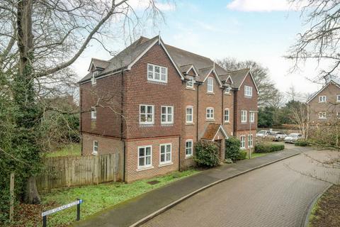 undefined, Reris Grange Close, Godalming GU8