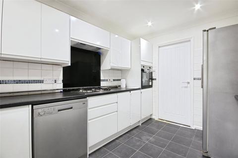 4 bedroom end of terrace house to rent, Bucklebury, Bracknell, Berkshire, RG12