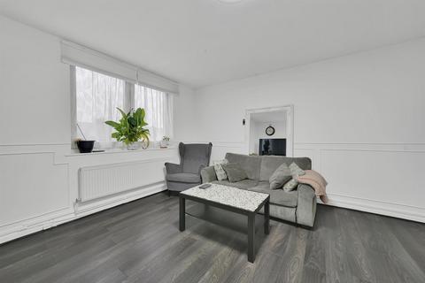 undefined, Carnarvon Road | London | E15