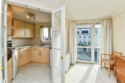 undefined, Regal Court (Trowbridge), Trowbridge BA14