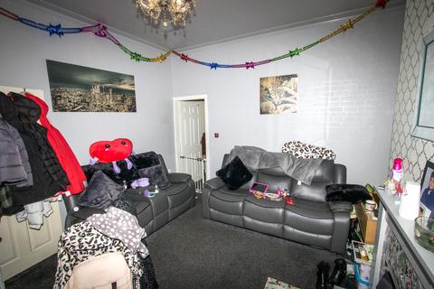 undefined, Foundry Street, Dukinfield SK16