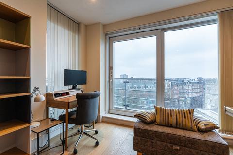 2 bedroom flat for sale, Brewhouse Lane, London, SW15
