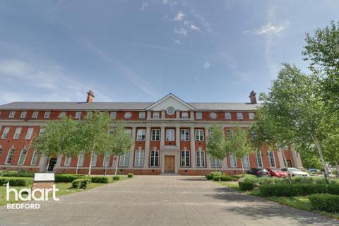 undefined, Beauvais Square, BEDFORD