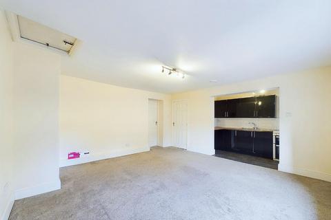 1 bedroom property to rent, Market Place, Matlock DE4
