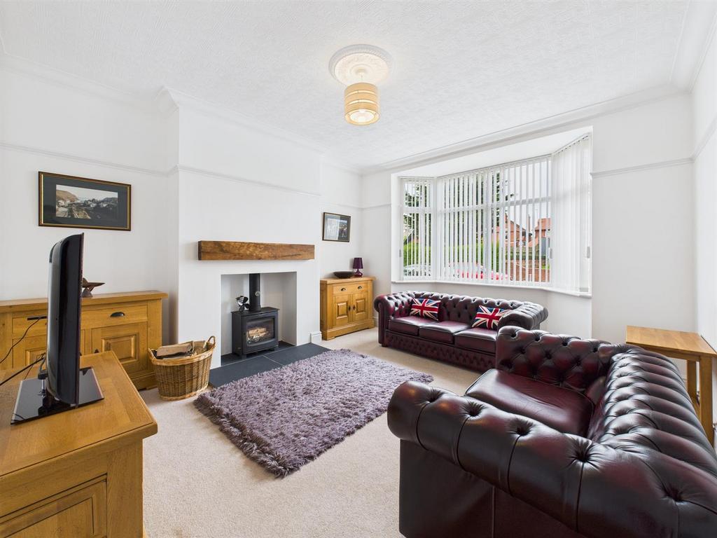 Lounge: