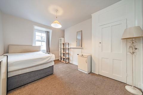 2 bedroom flat to rent, Notting Hill Gate, London W11