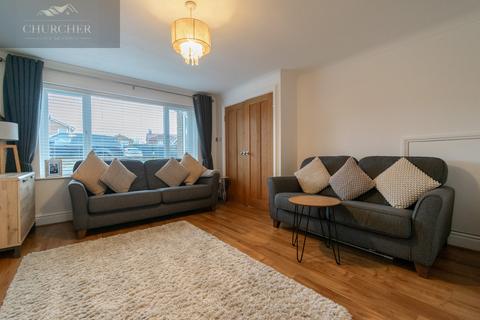 undefined, Liverpool L31