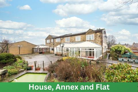Intake House, Marlbeck Close, Honley, HD9