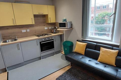 1 bedroom private hall to rent, Guildhall Walk, Portsmouth