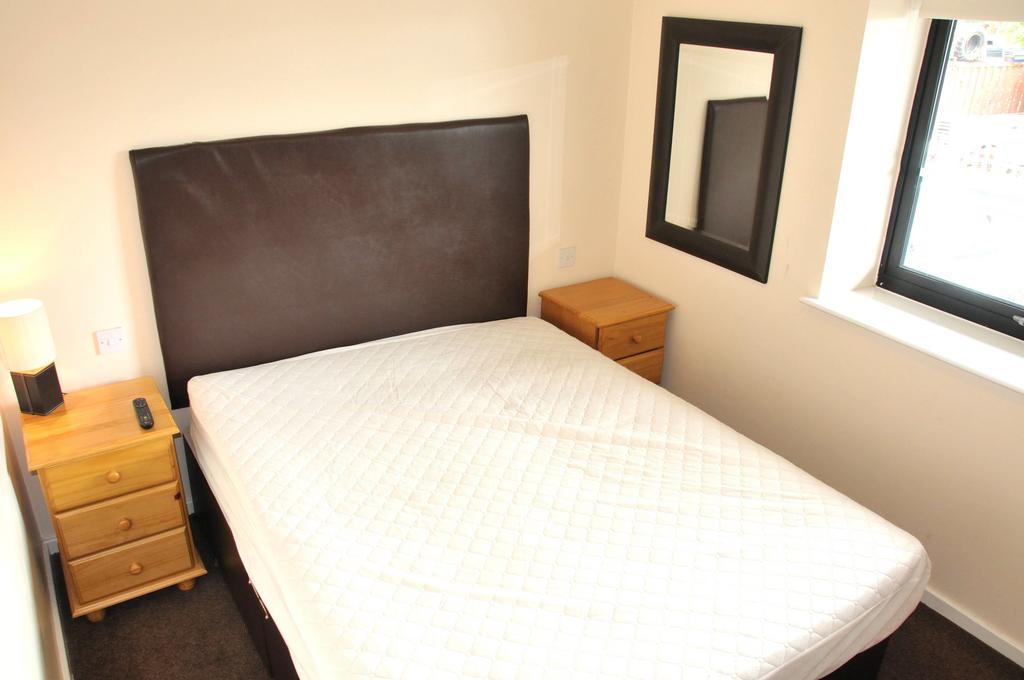 Apt7 2696