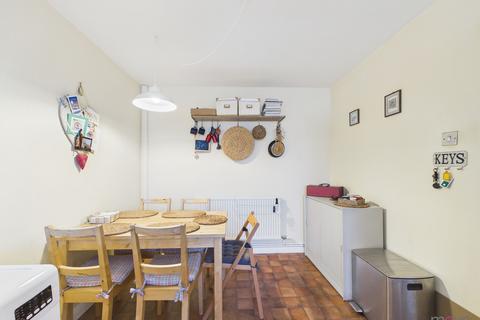undefined, School Road, Cheltenham GL53