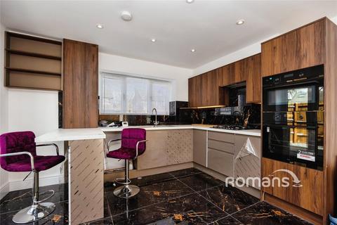 3 bedroom detached house to rent, Field Way, Aldershot, Hampshire, GU12