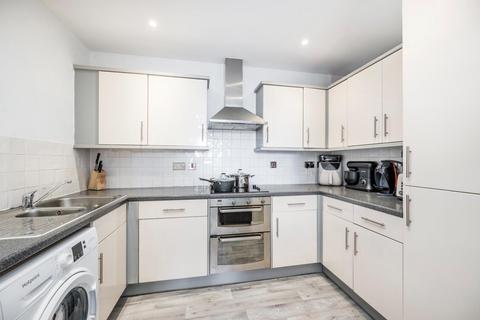 2 bedroom flat for sale, Bridge Court, Stanley Road Harrow, HA2 8FB