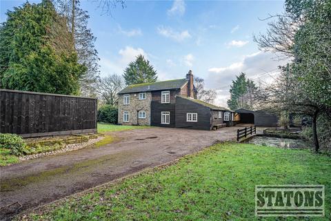 3 bedroom detached house for sale, Buckettsland Lane, Well End, Borehamwood, Hertfordshire, WD6