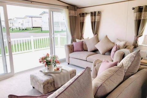 2 bedroom holiday lodge for sale, Newquay TR8