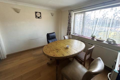 undefined, Homestall, Guildford GU2
