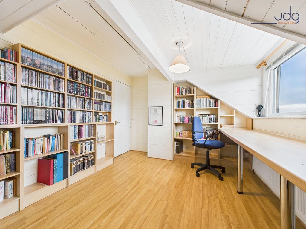 Double Bedroom 3