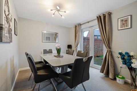 5 bedroom detached house for sale, Pennicott Road, Bognor Regis, PO21 5AY