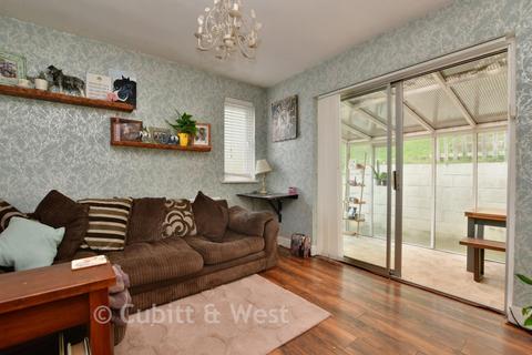 undefined, Milner Road, Caterham CR3