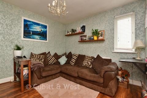undefined, Milner Road, Caterham CR3