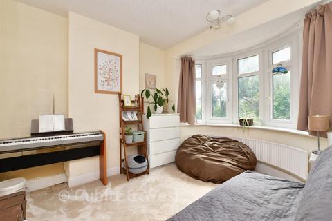 undefined, Milner Road, Caterham CR3