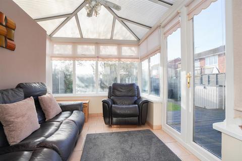 4 bedroom semi-detached house for sale, Cypress Lane, Whitnash, Leamington Spa