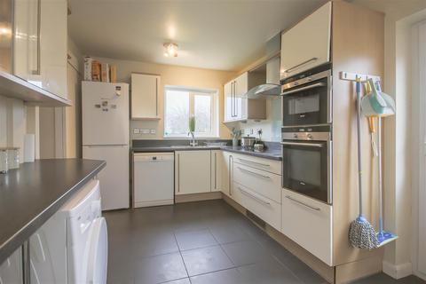 4 bedroom semi-detached house for sale, Benefield Road, Moulton CB8