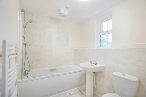 2 bedroom apartment for sale, Longstork Road., Rugby, CV23