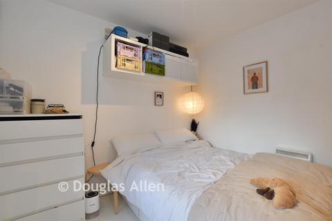 undefined, Green Pond Close, Walthamstow