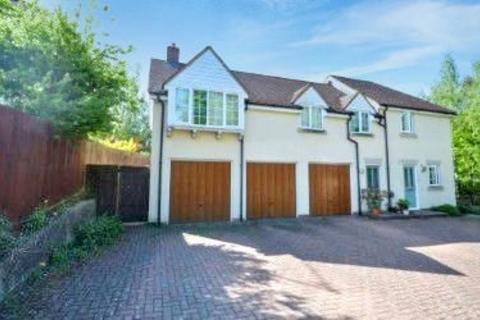Babington Road, Wendover, Aylesbury, Buckinghamshire, HP22 5PX