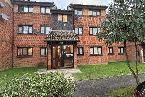Gatting Close, Edgware