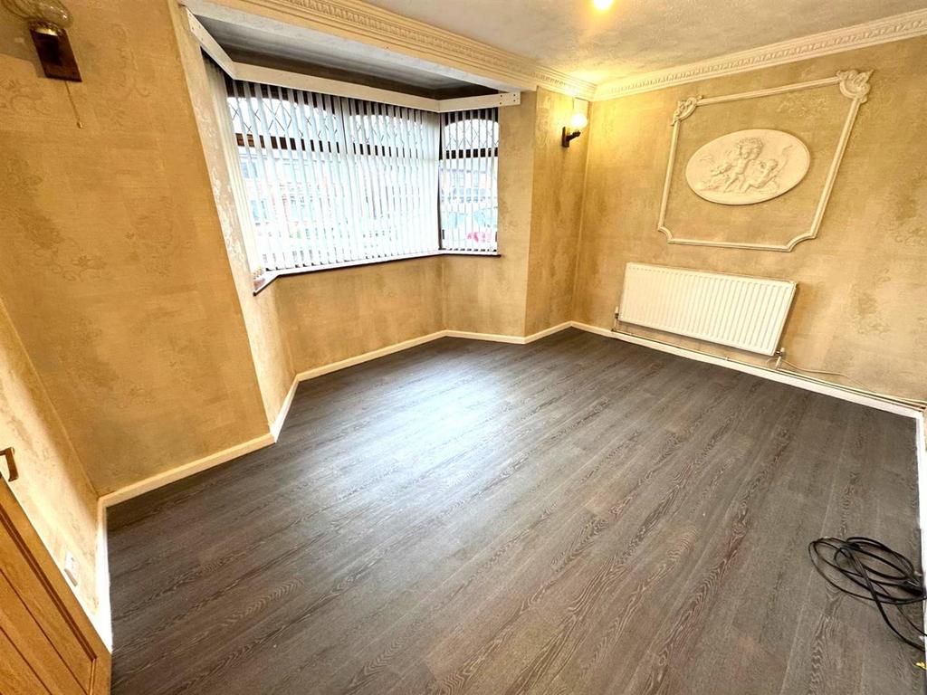 Sitting Room Pic 2