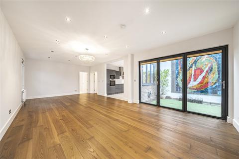 4 bedroom penthouse to rent, Grosvenor House, Twickenham, TW1