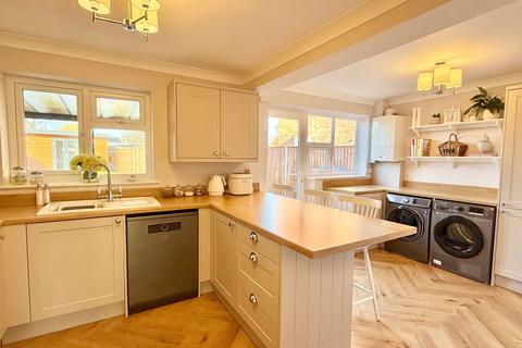 3 bedroom semi-detached house for sale, Bowland Way, Langley, SO45