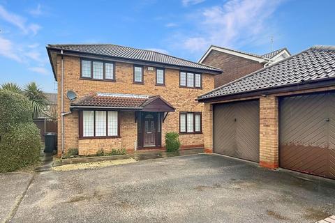 Provence Road, Stukeley Meadows, Huntingdon.