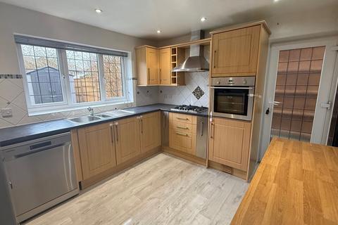 4 bedroom detached house for sale, Provence Road, Stukeley Meadows, Huntingdon.