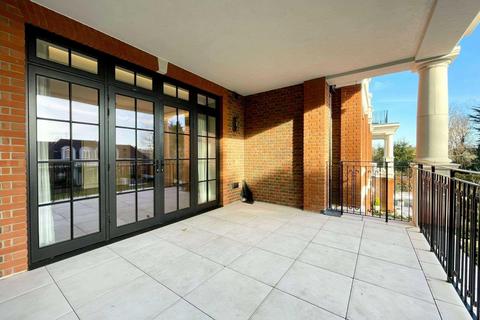 2 bedroom flat to rent, 22 Beech Hill, Barnet