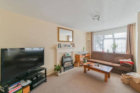 Heathfield Drive, Mitcham, CR4