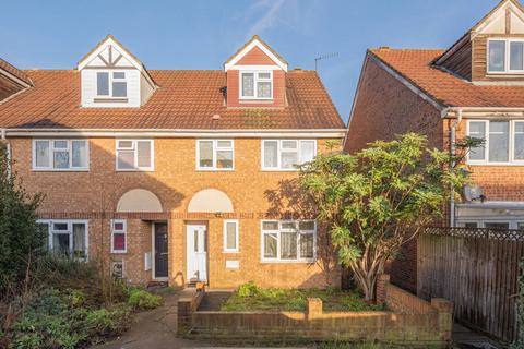 4 bedroom terraced house for sale, Heathfield Drive, Mitcham, CR4